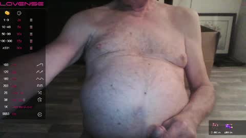 Snapshot of fileiro1959 chatting on 03/10/25, 05:22 Fileiro1959 online show from 03/10/25, 05:22