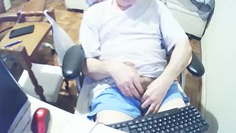 Snapshot of filhober chatting on 09/13/25, 02:22 filhober online show from 09/13/25, 02:22