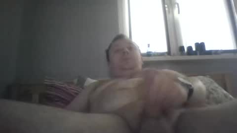 filipek757 online show from 11/03/25, 10:27