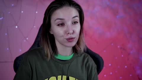 cap and Lana  online show from 01/15/25, 07:48