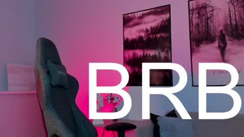 cap and Lana  online show from 02/22/25, 08:18