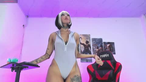 filletatouee online show from 01/10/25, 12:17