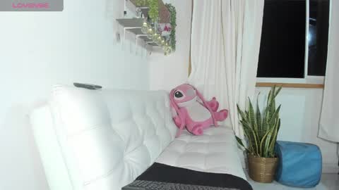 filletatouee online show from 05/08/26, 03:12