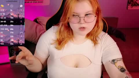 Snapshot of fillisfire chatting on 05/20/26, 10:21 - online show from 05/20/26, 10:21