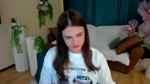 Snapshot of finalaccord chatting on 04/27/26, 10:24 Amanda online show from 04/27/26, 10:24