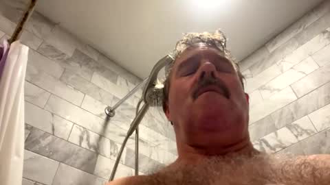 Snapshot of findmeyou68476332 chatting on 01/08/25, 09:42 findmeyou68476332 online show from 01/08/25, 09:42