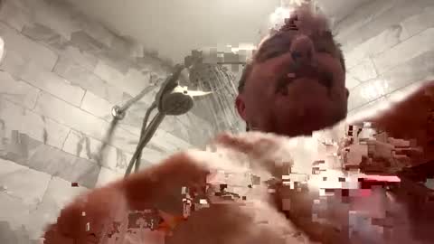 Snapshot of findmeyou68476332 chatting on 01/14/25, 09:56 findmeyou68476332 online show from 01/14/25, 09:56