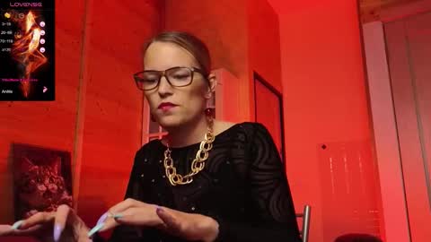 Lady online show from 02/21/26, 06:09