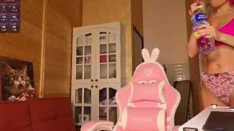 Lady online show from 07/02/26, 04:13