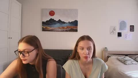 findweyout online show from 04/26/26, 01:20