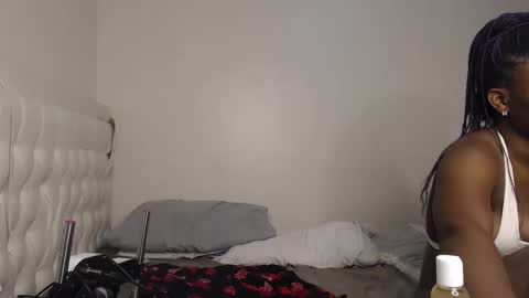 melanie online show from 09/20/25, 12:11