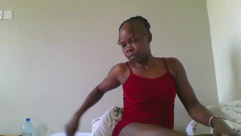 Snapshot of fine_melanin chatting on 10/02/25, 08:10 caro online show from 10/02/25, 08:10