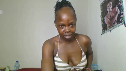 Snapshot of fine_melanin chatting on 10/04/25, 04:32 caro online show from 10/04/25, 04:32