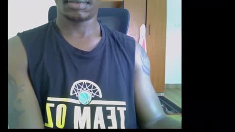 HOT AND SWEET online show from 05/13/26, 07:28