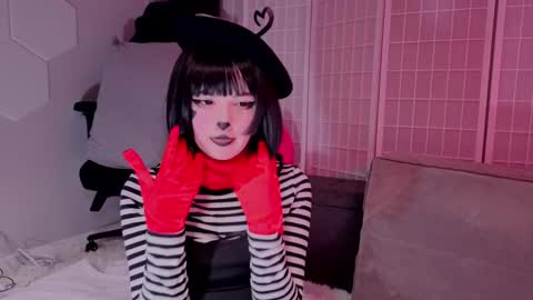 finleyfae online show from 01/16/26, 05:50