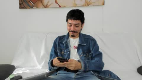 finn_jackson online show from 04/15/26, 08:31