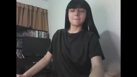 finnky1 online show from 04/19/26, 01:05