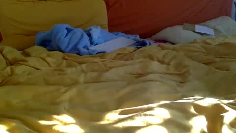 Snapshot of fionacam chatting on 01/15/25, 12:36 Fiona online show from 01/15/25, 12:36