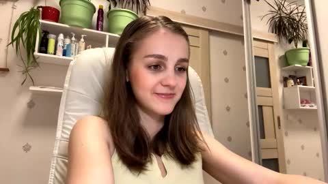 Keite wanna play  Meow online show from 11/14/25, 01:21