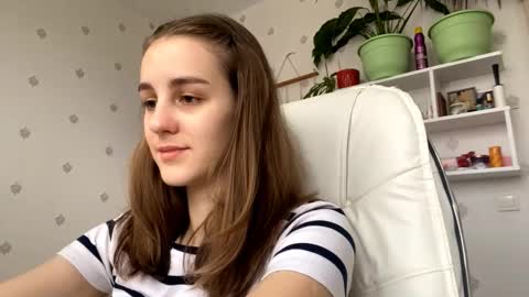 Keite wanna play  Meow online show from 12/01/25, 08:08