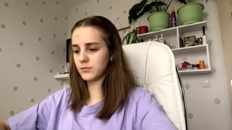 Keite wanna play  Meow online show from 12/02/25, 08:08