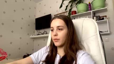 Keite wanna play  Meow online show from 02/26/26, 12:15