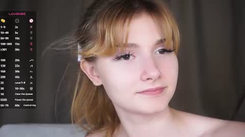 Snapshot of fionawhynot chatting on 07/14/26, 02:05 Emily online show from 07/14/26, 02:05