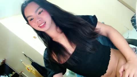 Snapshot of fionie_xxx chatting on 05/04/26, 03:41 FIONA online show from 05/04/26, 03:41