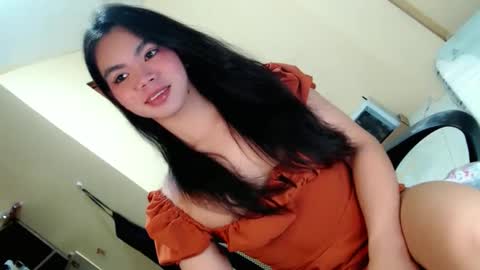 Snapshot of fionie_xxx chatting on 05/09/26, 11:32 FIONA online show from 05/09/26, 11:32