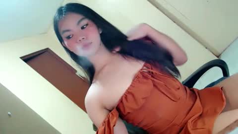 Snapshot of fionie_xxx chatting on 06/01/26, 03:25 FIONA online show from 06/01/26, 03:25