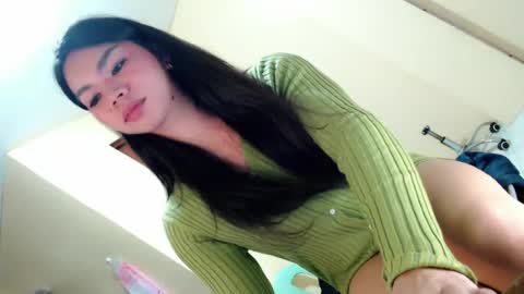Snapshot of fionie_xxx chatting on 08/03/26, 05:16 FIONA online show from 08/03/26, 05:16