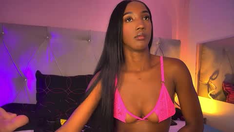 Fiorela Lenin  online show from 09/09/25, 06:07