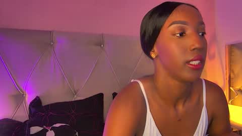 Fiorela Lenin  online show from 09/15/25, 12:05