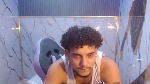 fire_boy69 online show from 02/08/26, 03:48