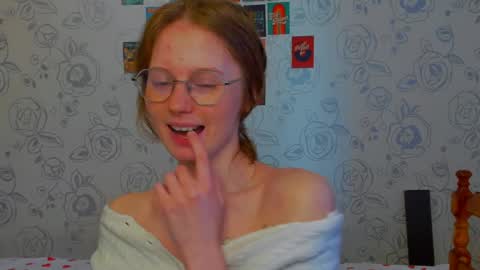 Snapshot of fire_luna chatting on 05/01/26, 11:26 fire_luna online show from 05/01/26, 11:26