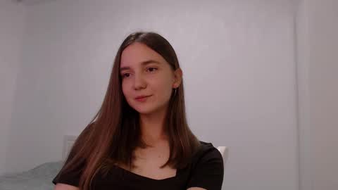 fireflies_fly_ online show from 09/10/25, 07:14