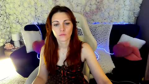 firefoxxxxy online show from 04/12/26, 06:07