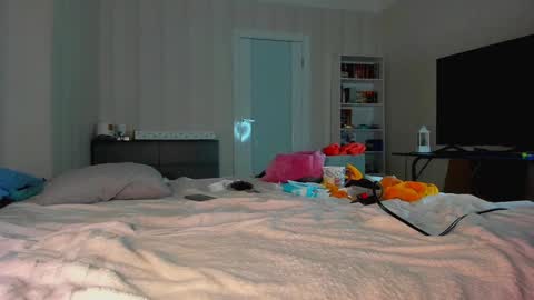 Alice online show from 01/17/25, 04:36