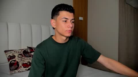 Nicolas online show from 01/19/26, 12:42