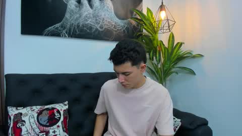 Nicolas online show from 03/06/26, 08:27