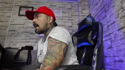 Snapshot of fisherrman666 chatting on 09/13/25, 06:57 fisherrman666 online show from 09/13/25, 06:57