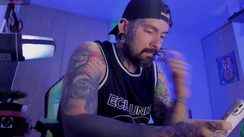 Snapshot of fisherrman666 chatting on 09/29/25, 01:00 fisherrman666 online show from 09/29/25, 01:00