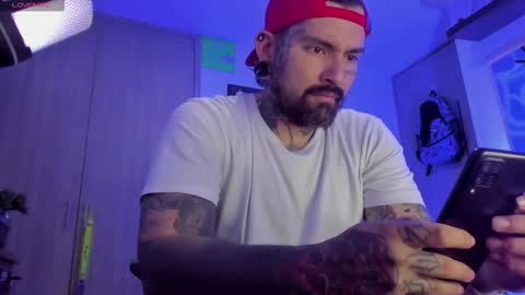 Snapshot of fisherrman666 chatting on 10/21/25, 01:50 fisherrman666 online show from 10/21/25, 01:50