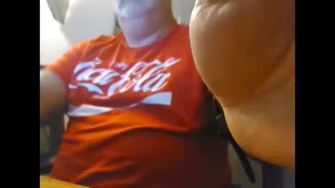 Snapshot of fishism21cb2 chatting on 12/28/24, 01:50 fishism21cb2 online show from 12/28/24, 01:50