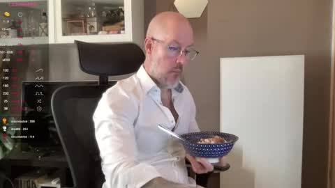 Rubn online show from 02/12/25, 03:38