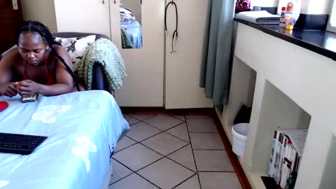 fitblair66_ online show from 10/08/25, 08:12