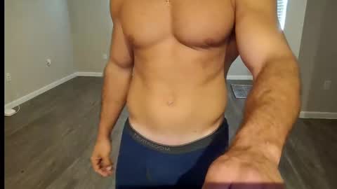 Snapshot of fitdad420 chatting on 09/17/25, 03:24 fitdad420 online show from 09/17/25, 03:24