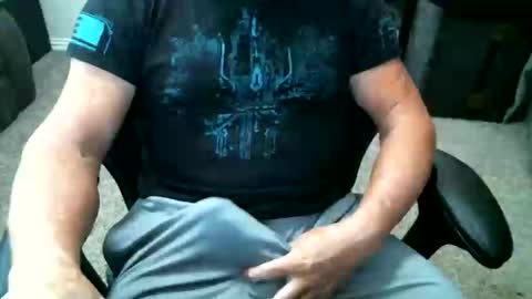 fitguy40 online show from 09/10/25, 07:14