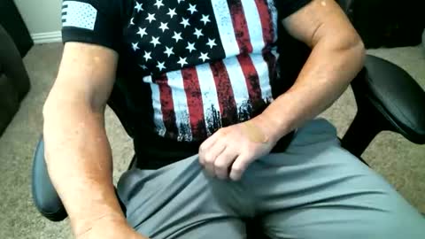 fitguy40 online show from 02/08/26, 08:12