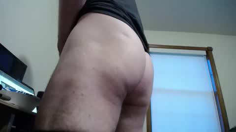  Links in Bio below online show from 04/03/26, 11:19